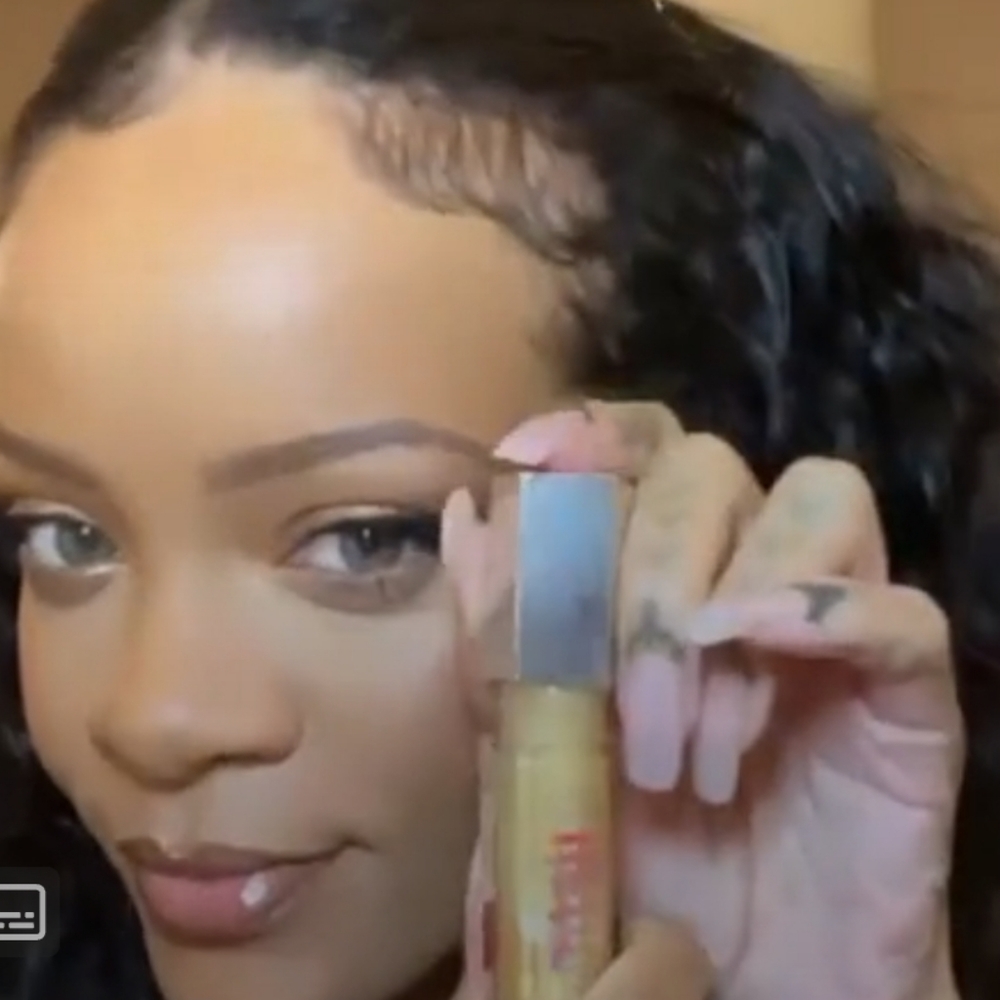 🧚‍♀️LEMON LAVA Fenty Beauty Gloss Bomb Heat NWOBox